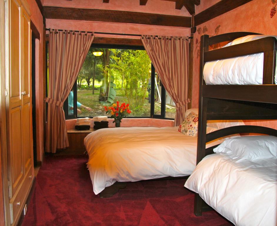 오타발로 Hacienda San Juan De La Vega B&B 외부 사진